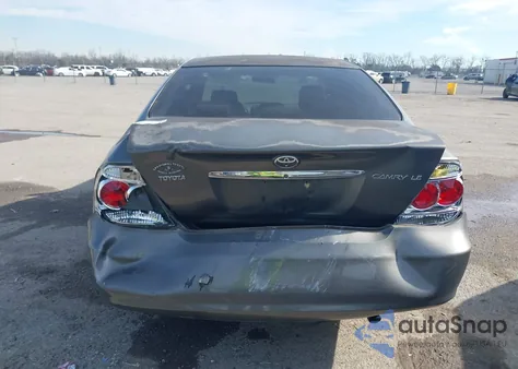 2005 Toyota Camry Le из США, поврежденный, VIN 4T1BE32K25U561788